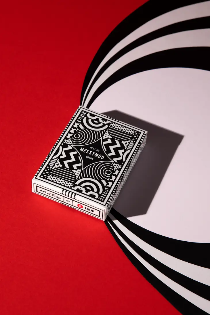 4460-messymod-v1-playing-cards-uspcc-1.jpg