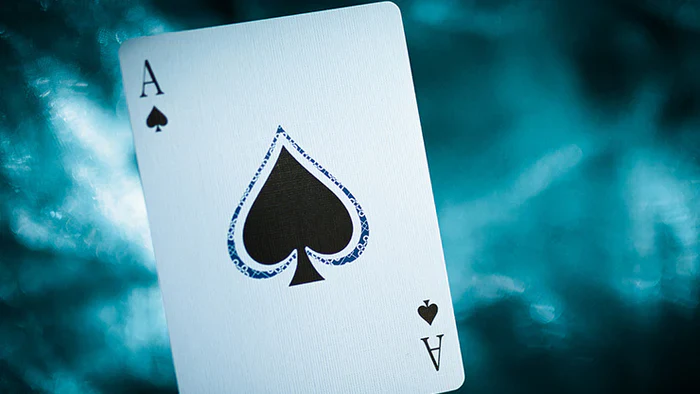 4527-mint-v2-marked-playing-cards-uspcc-1.jpg