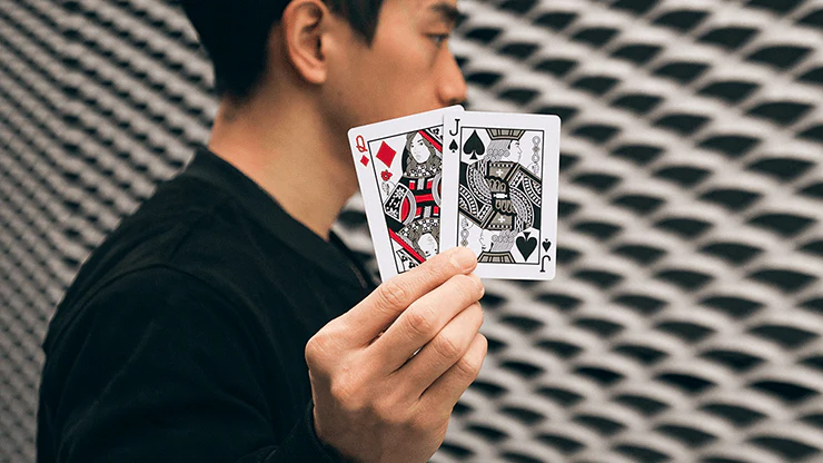 4531-mirage-v3-eclipse-playing-cards-lpcc-1.jpg