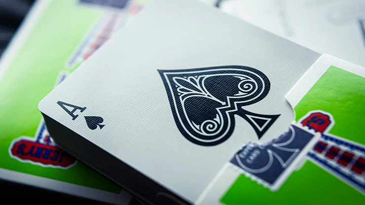 4568-modern-feel-jerry-s-nugget-green-playing-cards-uspcc-1.jpg
