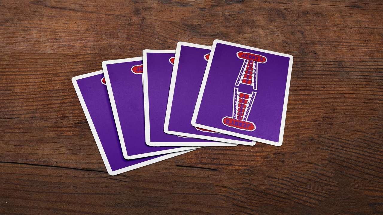 4570-modern-feel-jerry-s-nugget-royal-purple-playing-cards-uspcc-1.webp