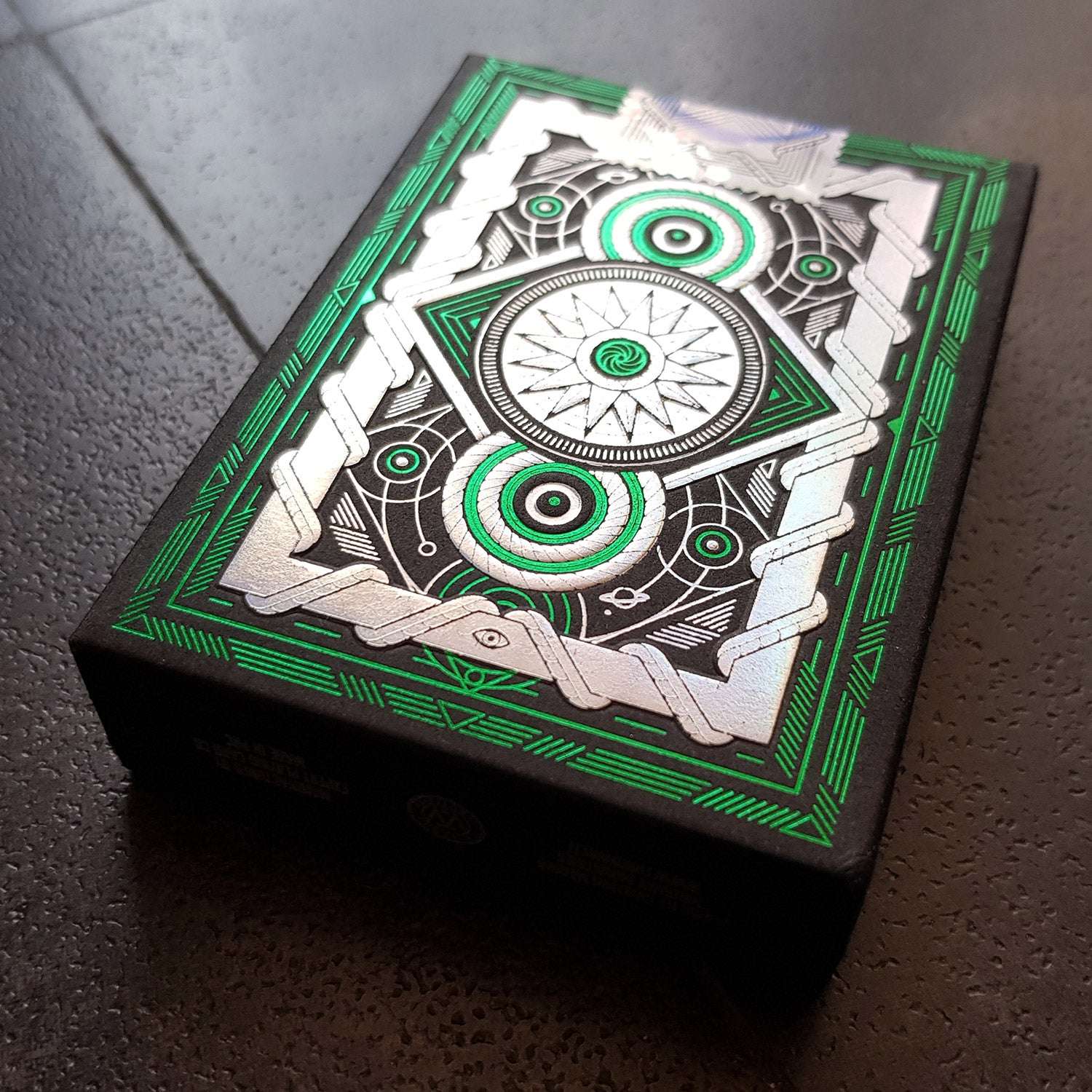 4621-monolith-horizon-playing-cards-epcc-1.jpg