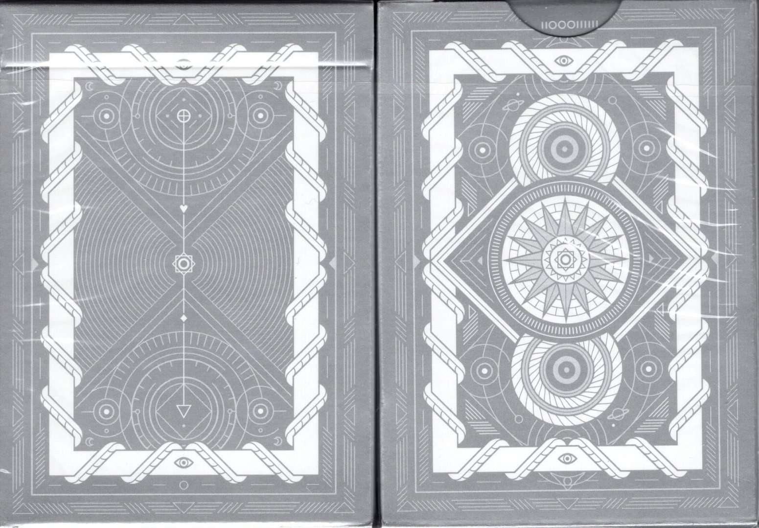 4622-monolith-white-playing-cards-uspcc-1.jpg