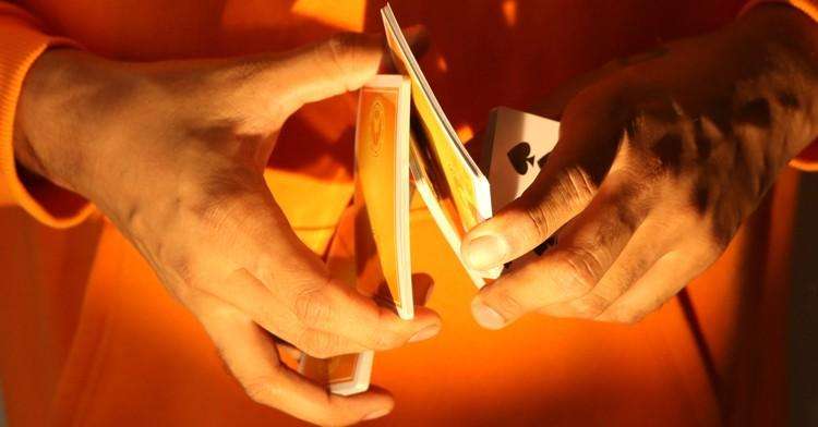 4646-moranges-playing-cards-cartamundi-1.jpg