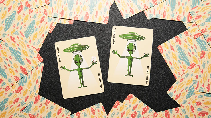 465-ace-invaders-playing-cards-uspcc-1.jpg