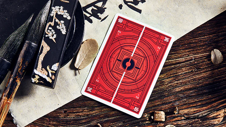 4673-mountain-wang-yue-red-playing-cards-uspcc-1.jpg