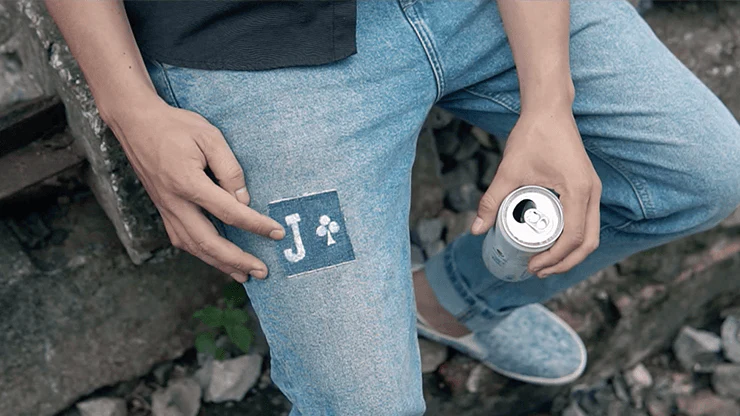 4707-my-jeans-playing-card-trick-reveal-1.webp