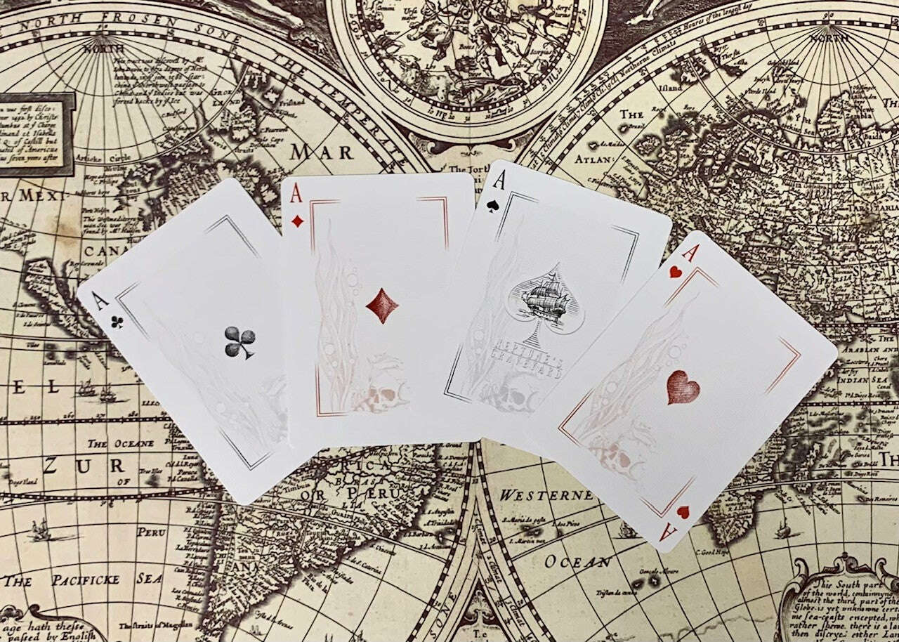 4819-neptune-s-graveyard-bicycle-playing-cards-1.webp