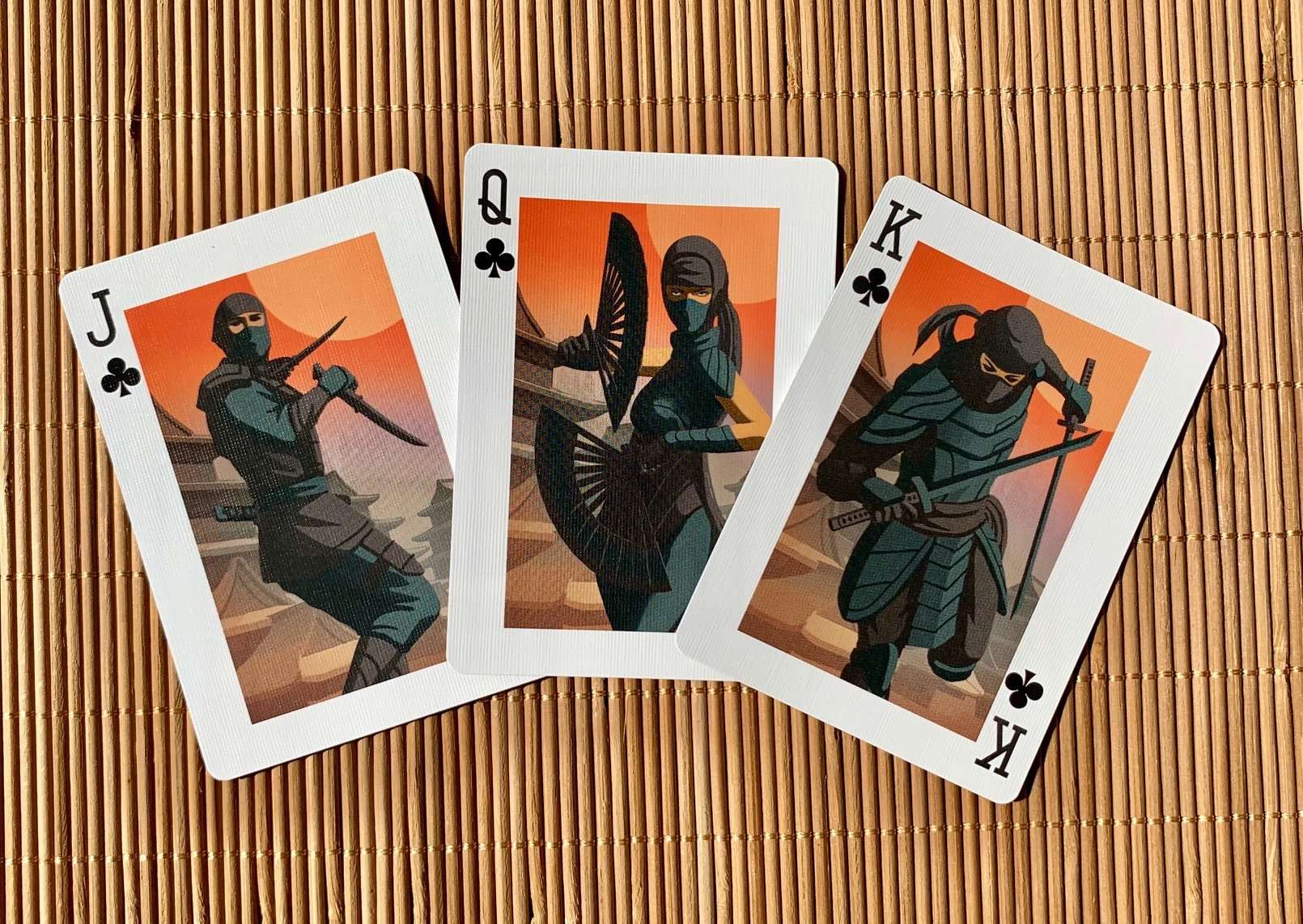 4866-ninja-gilded-bicycle-playing-cards-1.jpg