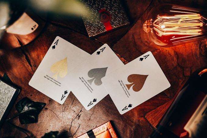 4881-noc-luxury-collection-gilded-playing-cards-3-deck-set-cartamundi-1.jpg