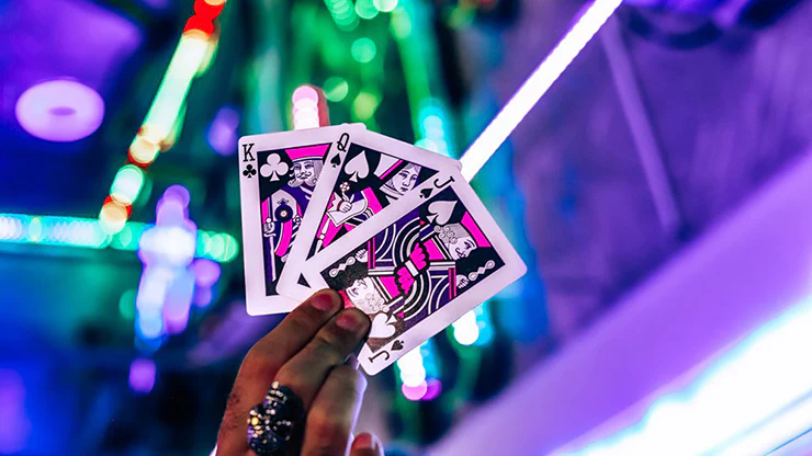 4924-noc3000x2-purple-playing-cards-uspcc-1.webp