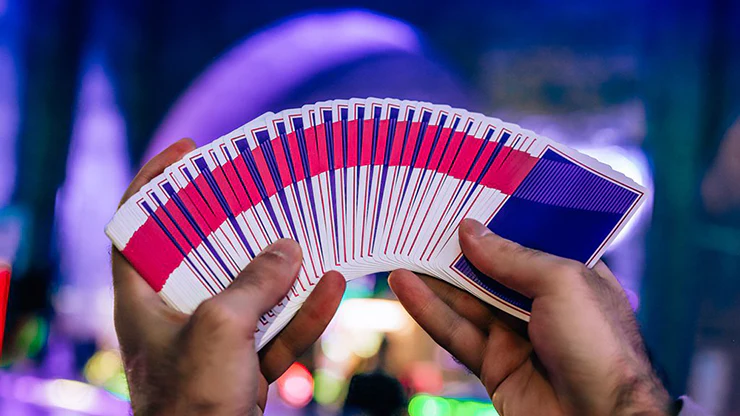 4924-noc3000x2-purple-playing-cards-uspcc-1.webp