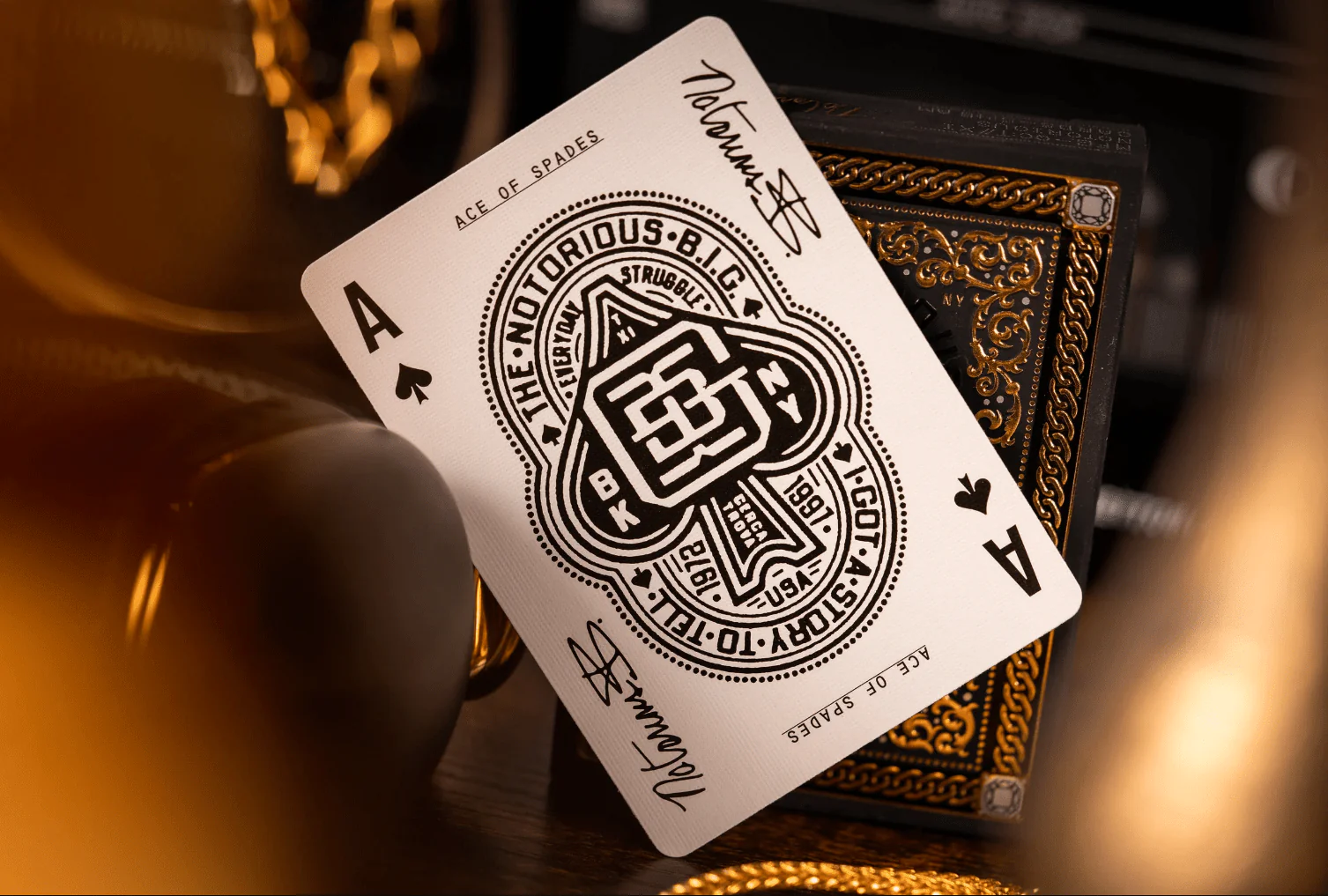 4950-notorious-b-i-g-playing-cards-theory11-hail-the-king-of-brooklyn-1.webp