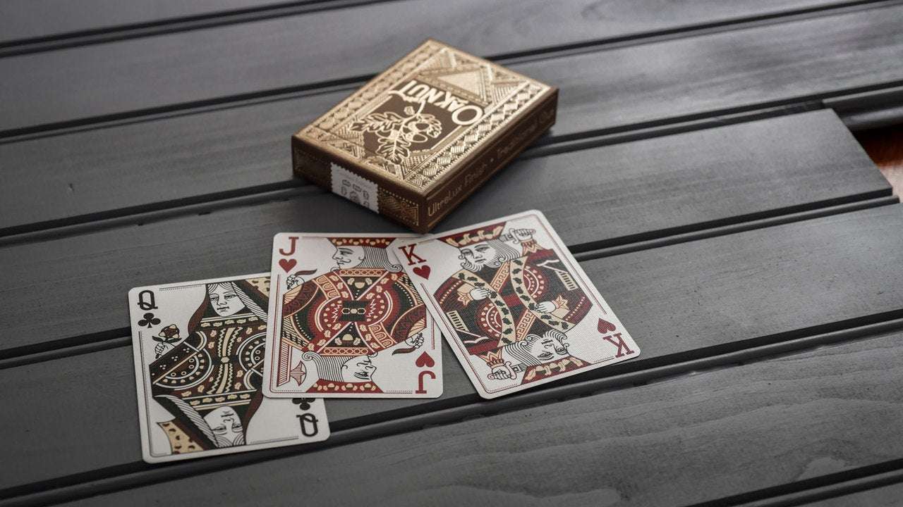 4976-oaknut-playing-cards-luxury-2-deck-set-1.jpg