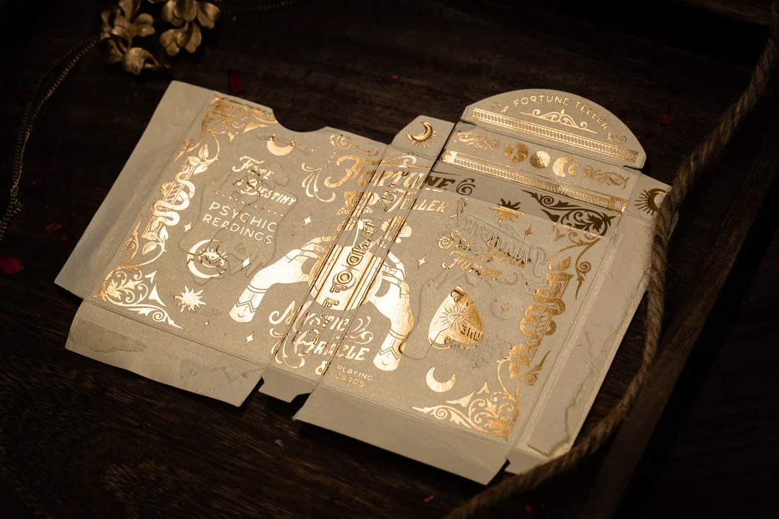 5209-palmistry-playing-cards-silver-golden-ivory-edition-twpcc-1.webp