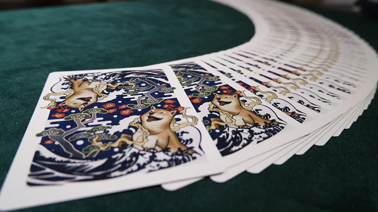 523-akita-playing-cards-by-blue-moon-co-1.webp