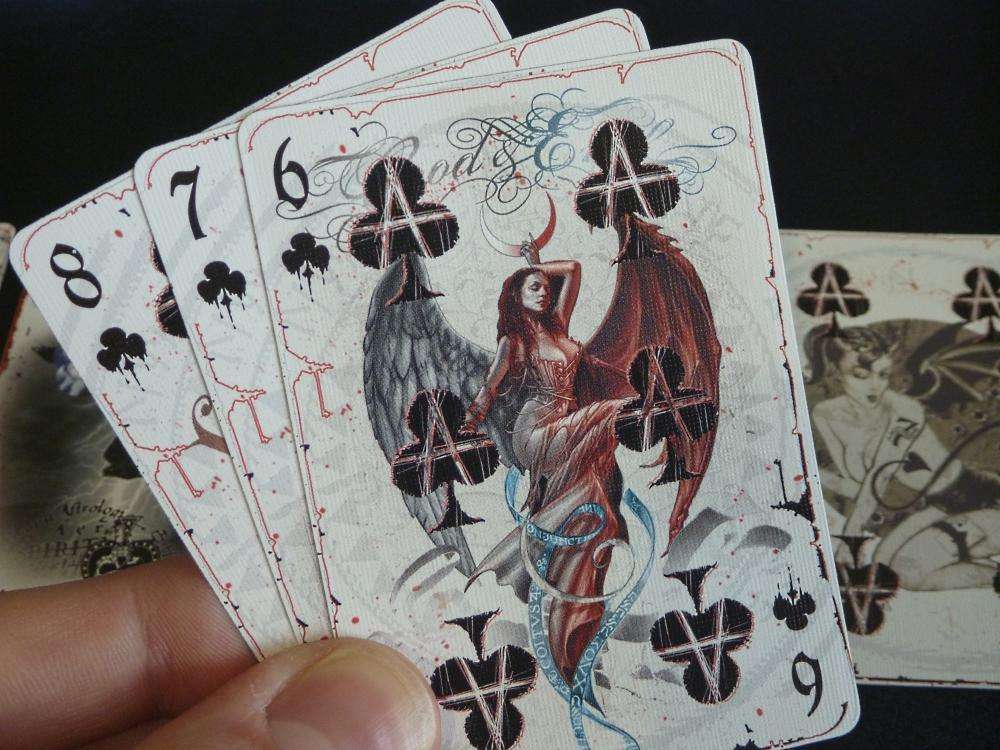 529-alchemy-v1-bicycle-playing-cards-1.jpg