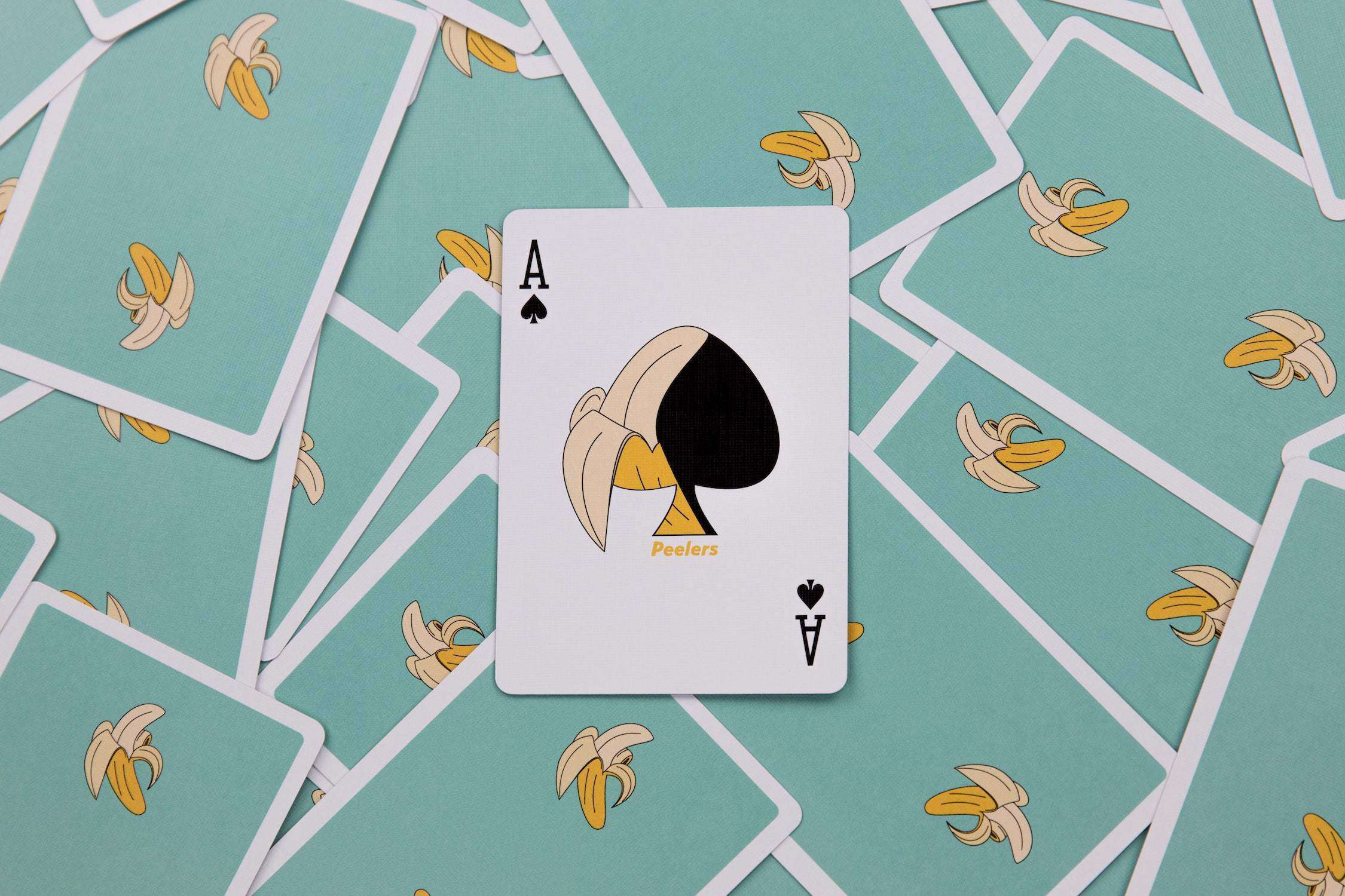 5295-peelers-playing-cards-uspcc-1.jpg