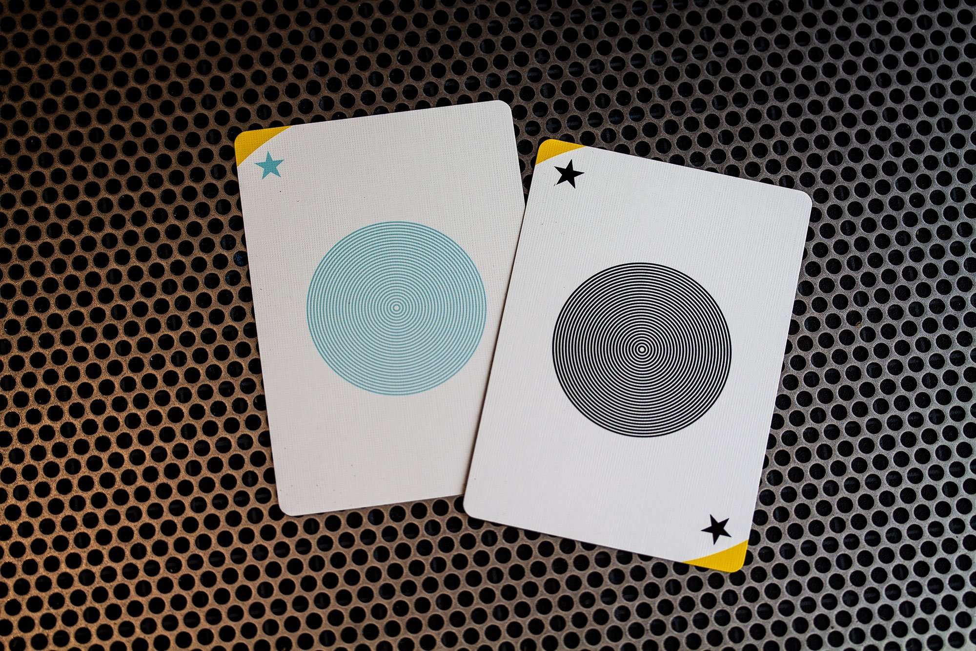 5346-pi-standard-edition-playing-cards-uspcc-1.jpg