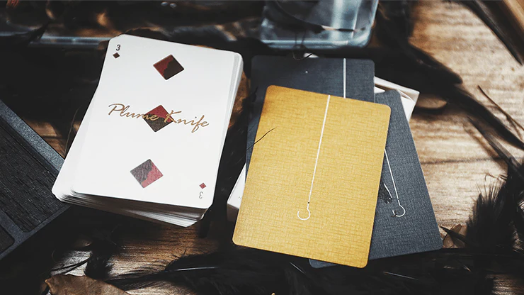 5454-plume-knife-white-playing-cards-tcc-1.webp