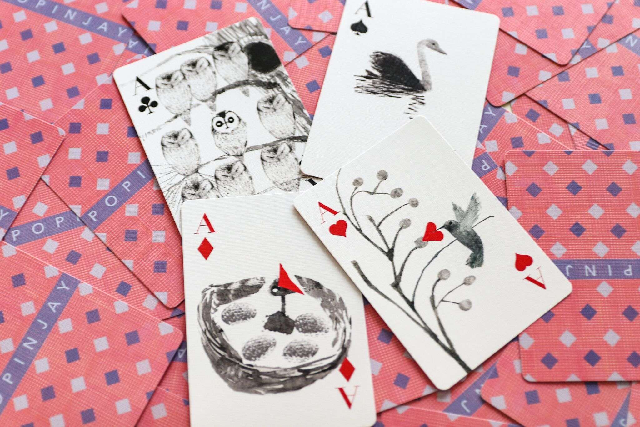 5486-popinjay-playing-cards-uspcc-1.jpg