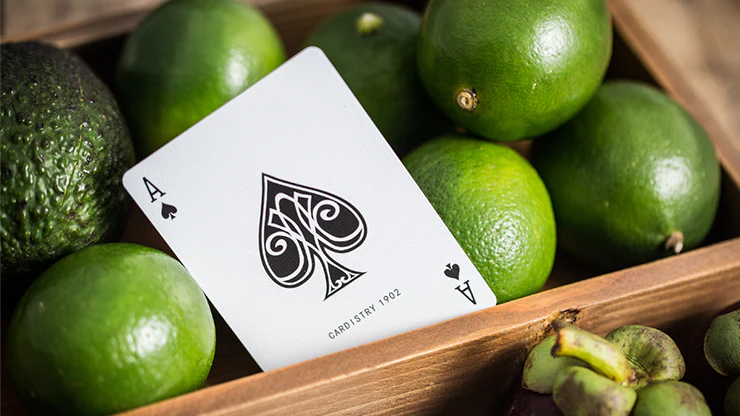 5603-quality-bee-lime-green-playing-cards-uspcc-1.webp