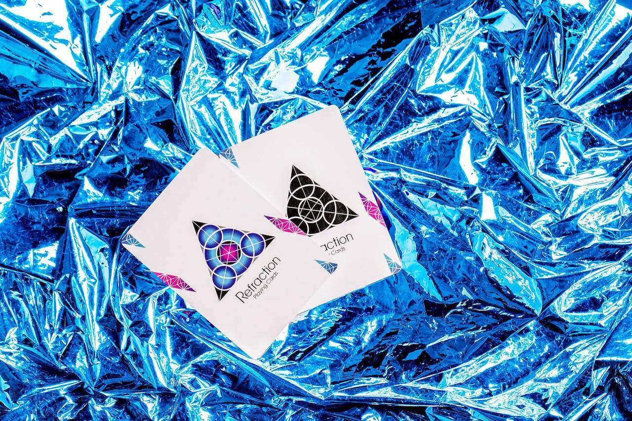 5709-refraction-playing-cards-uspcc-1.jpg