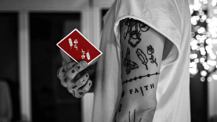 5723-remedies-red-private-reserve-playing-cards-uspcc-1.jpg