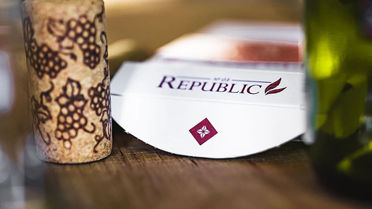 5733-republic-no-3-red-velvet-playing-cards-cartamundi-1.jpg
