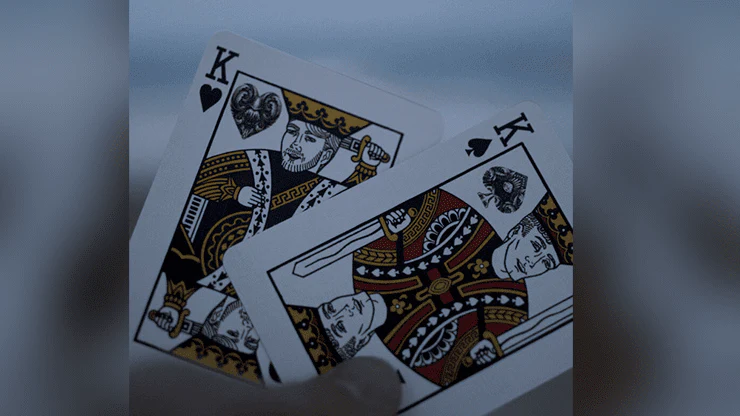 5780-rise-v2-playing-cards-uspcc-1.jpg