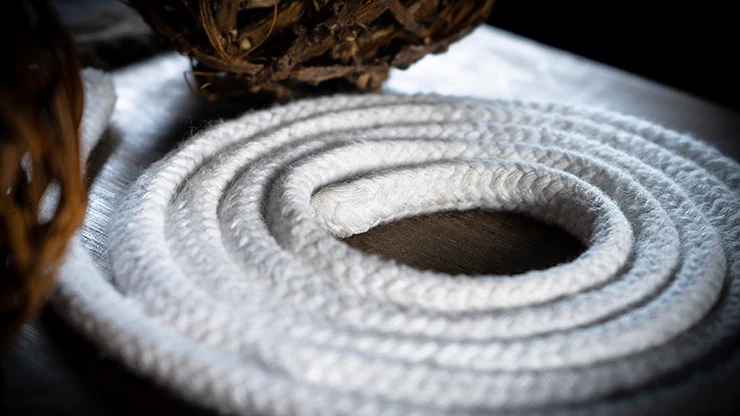 ROPE ULTRA WHITE 25 ft. (CORELESS) 1 5824-rope-ultra-white-25-ft-coreless–1.webp