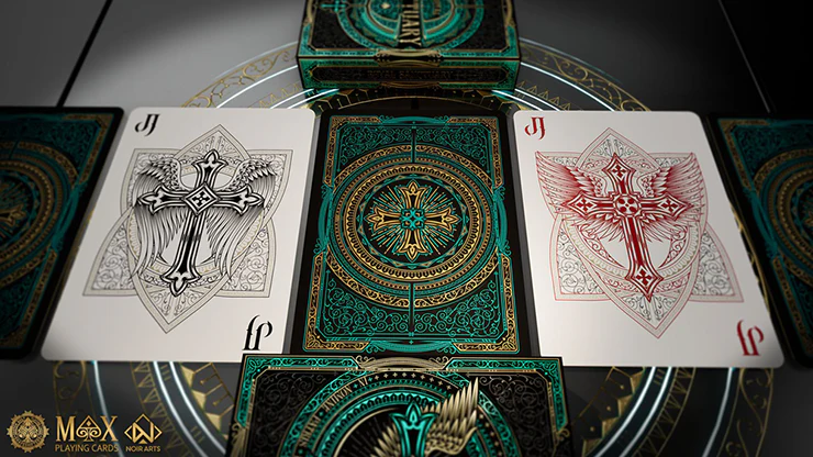 5843-royal-sanctuary-emerald-playing-cards-limited-1.webp
