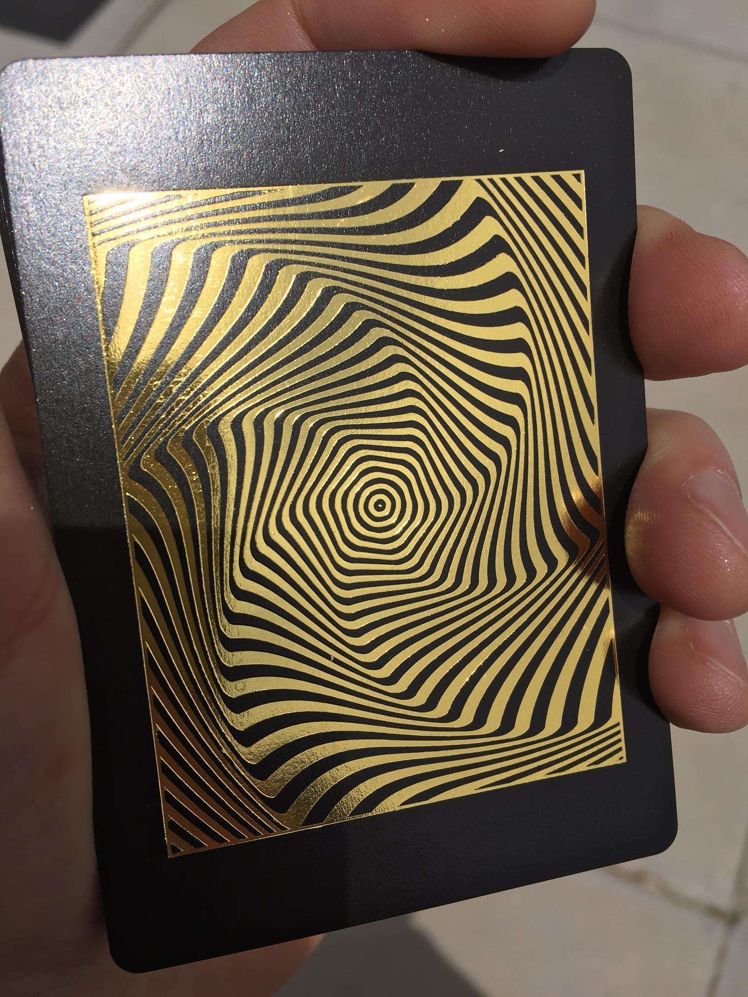 5849-royal-vortex-gold-foil-playing-cards-gemaco-1.jpg