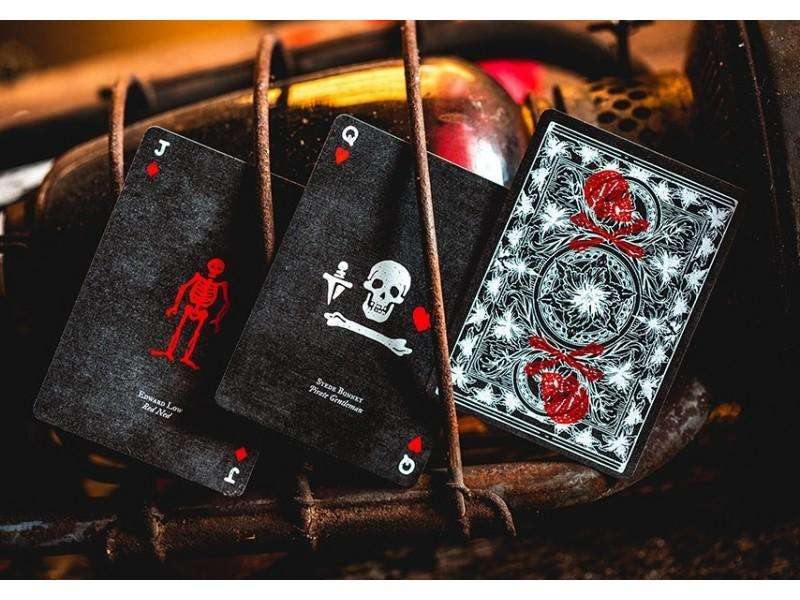 5896-salt-bone-playing-cards-cartamundi-1.jpg