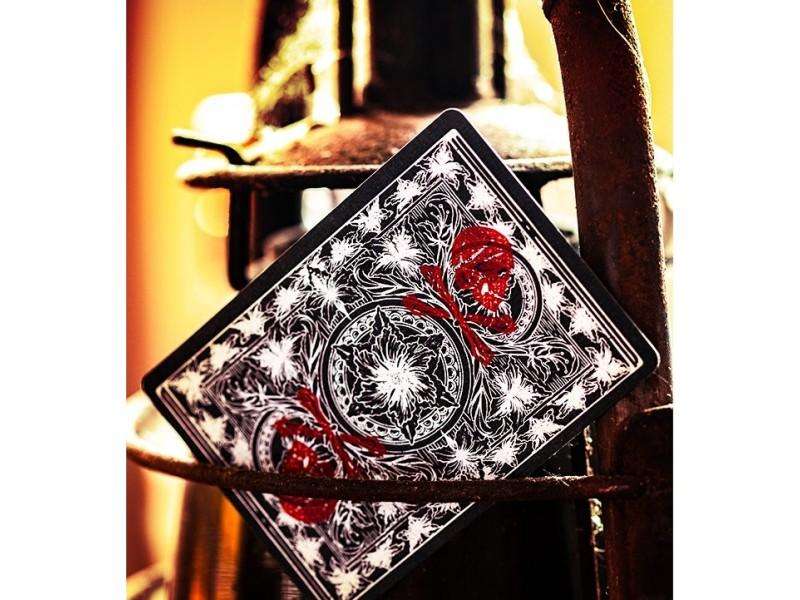 5896-salt-bone-playing-cards-cartamundi-1.jpg