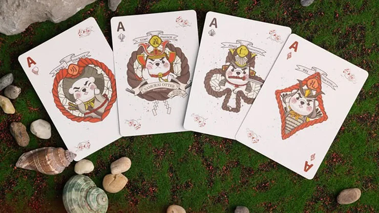 5901-samurai-otter-playing-cards-hono-edition-standard-red-playing-cards-1.webp