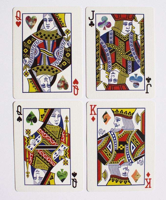 5925-satellite-playing-cards-uspcc-1.jpg