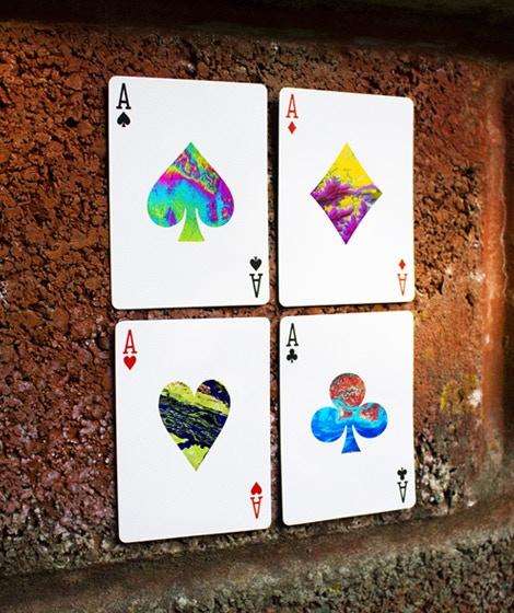 5925-satellite-playing-cards-uspcc-1.jpg