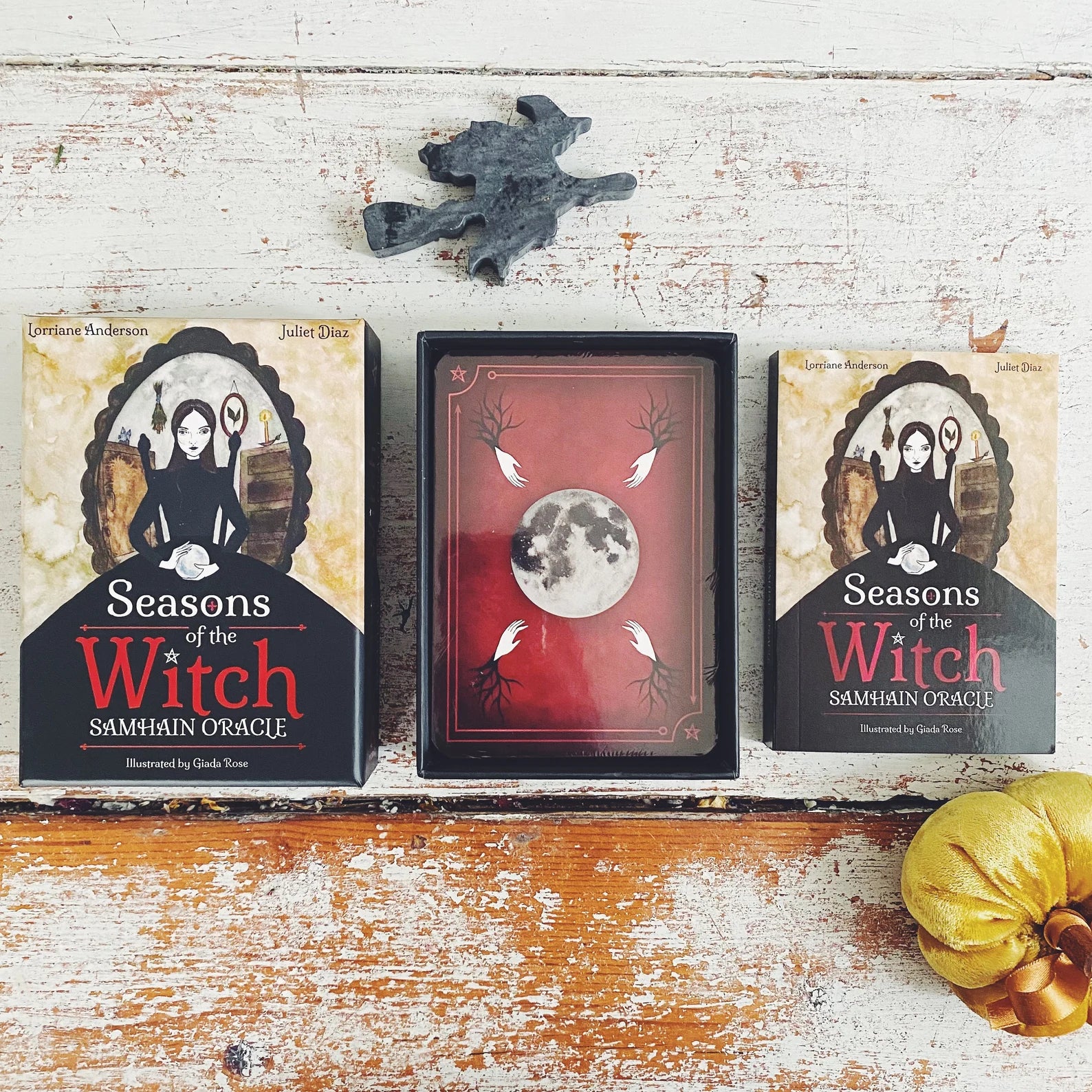 5974-seasons-of-the-witch-samhain-oracle-by-lorriane-anderson-1.webp