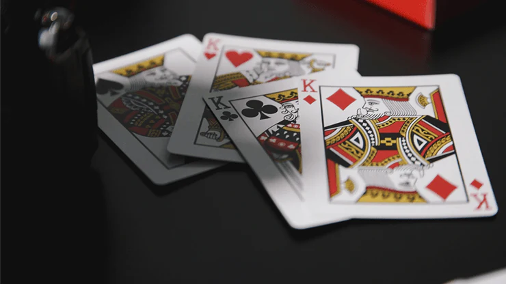 5987-secrets-of-magic-black-white-marked-laying-cards-1.webp