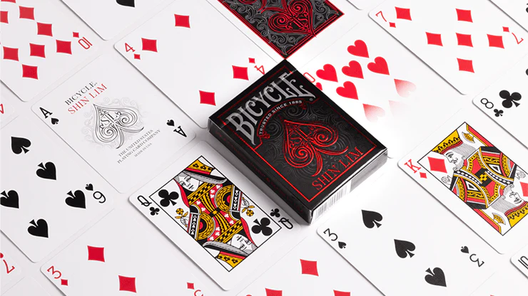 6058-shin-lim-bicycle-playing-cards-1.webp