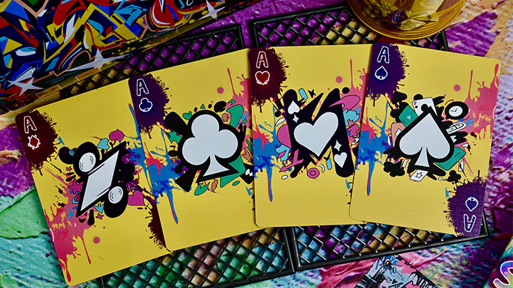 6060-shinjuku-spray-girls-v1-playing-cards-1.webp