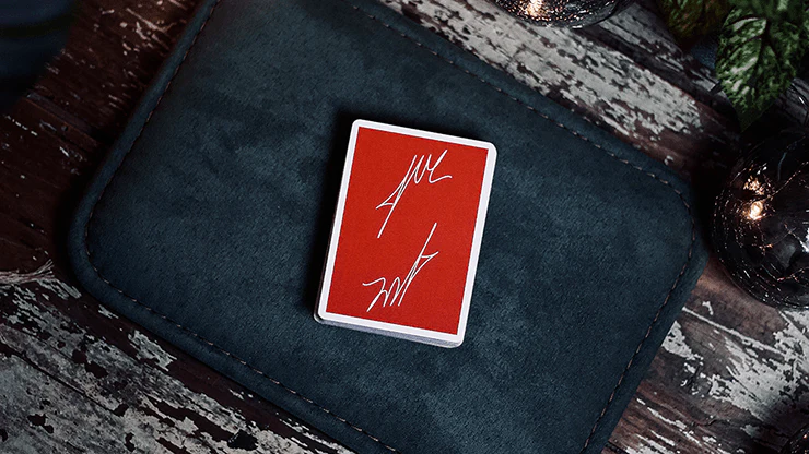 6081-signature-playing-cards-uspcc-1.jpg
