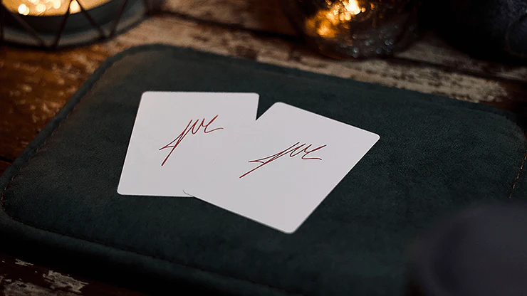 6081-signature-playing-cards-uspcc-1.jpg