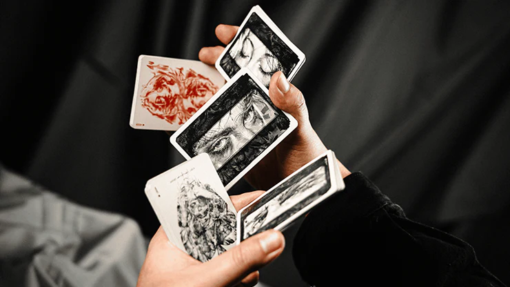 6090-silent-focus-playing-cards-1.webp