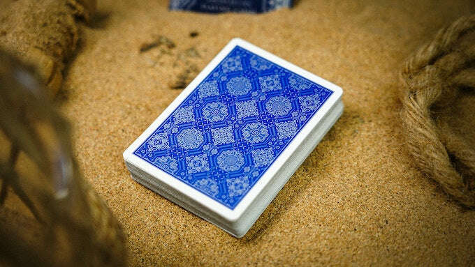 6104-silk-playing-cards-classic-boxset-1.jpg