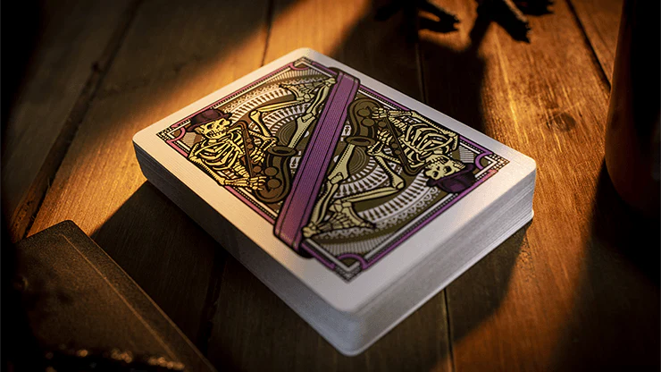 6152-skelstrument-playing-cards-uspcc-1.jpg