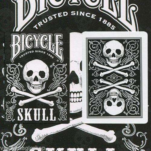 6161-skull-back-bicycle-playing-cards-1.jpg