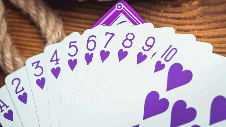 6216-smoke-mirrors-v9-purple-playing-cards-uspcc-1.jpg
