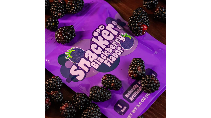 6227-snackers-blackberry-playing-cards-uspcc-1.jpg